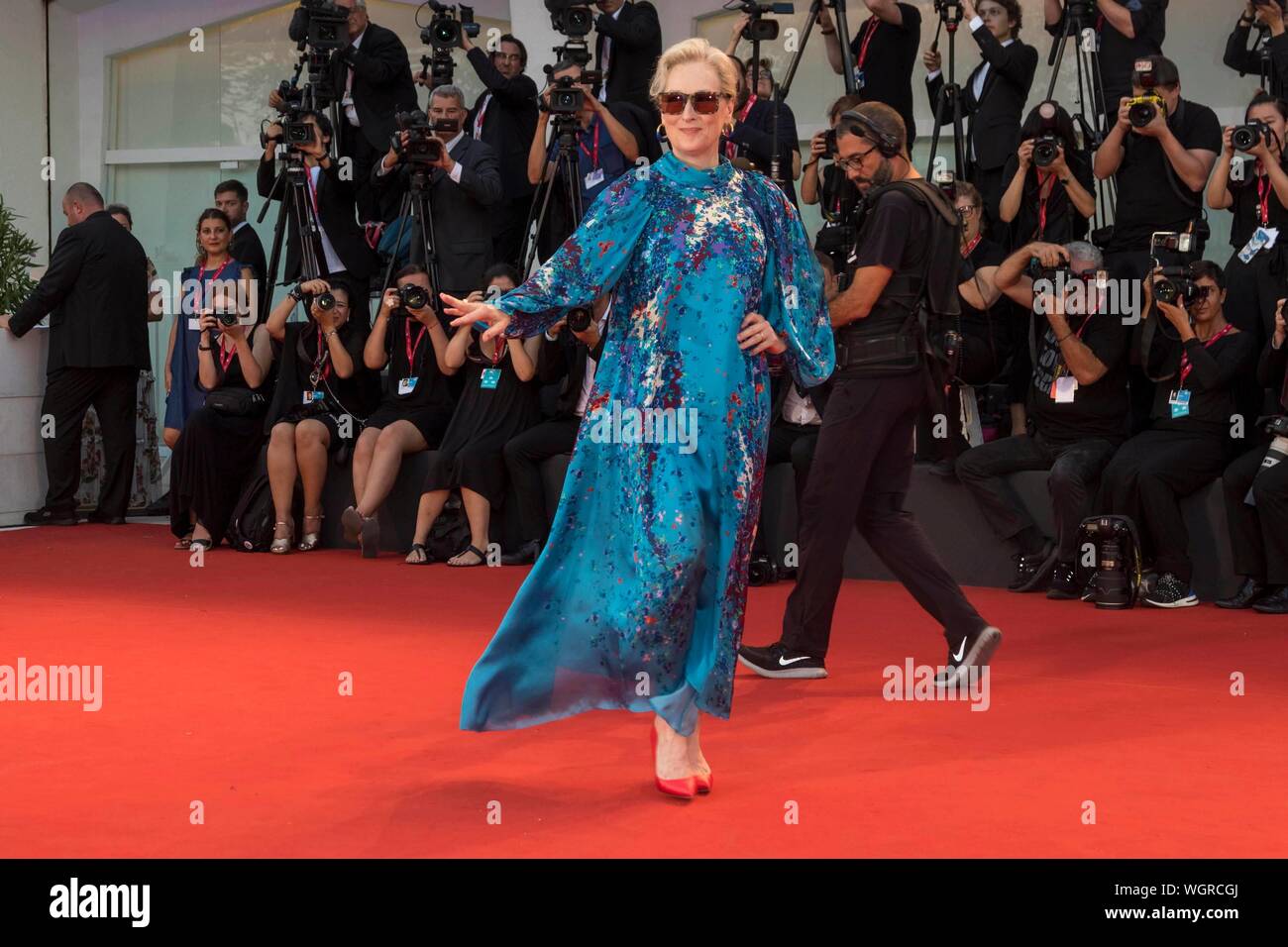 Venezia, Italia. Il 1° settembre 2019. Meryl Streep assiste la premiere di 'La lavanderia a gettoni' durante il 76° Festival del Cinema di Venezia al Palazzo del Cinema al Lido di Venezia, Italia, il 01 settembre 2019. | Utilizzo di credito in tutto il mondo: dpa picture alliance/Alamy Live News Foto Stock
