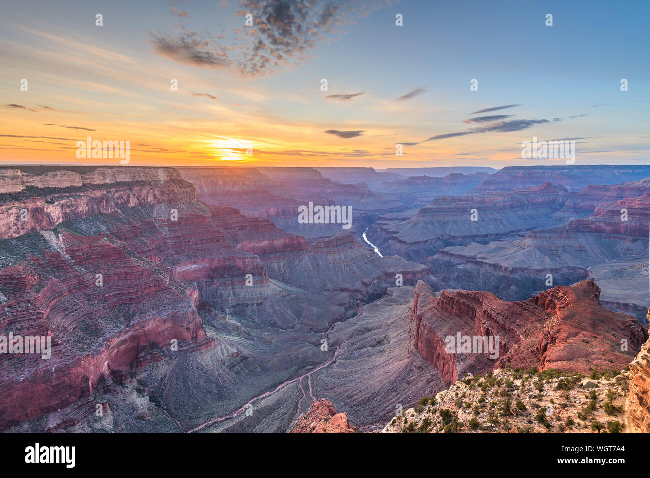Il Grand Canyon, Arizona, Stati Uniti d'America vista valle al crepuscolo. Foto Stock