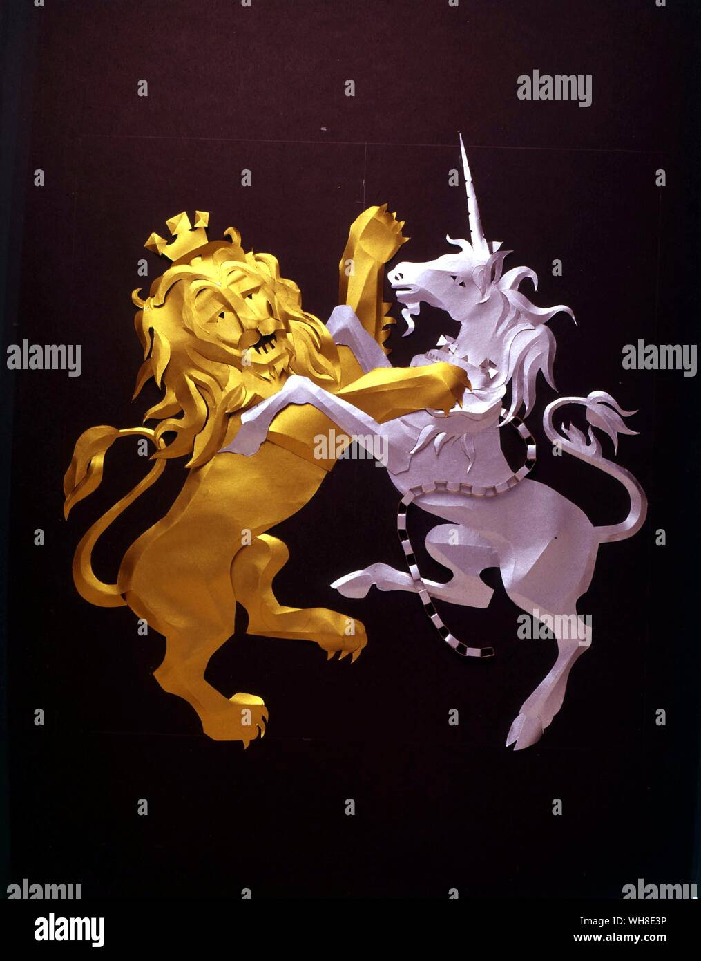 Lion e Unicorn. Il Englishby J B Priestley e Judith Allen (fotografato da Christopher Ridley), coperchio anteriore. Foto Stock