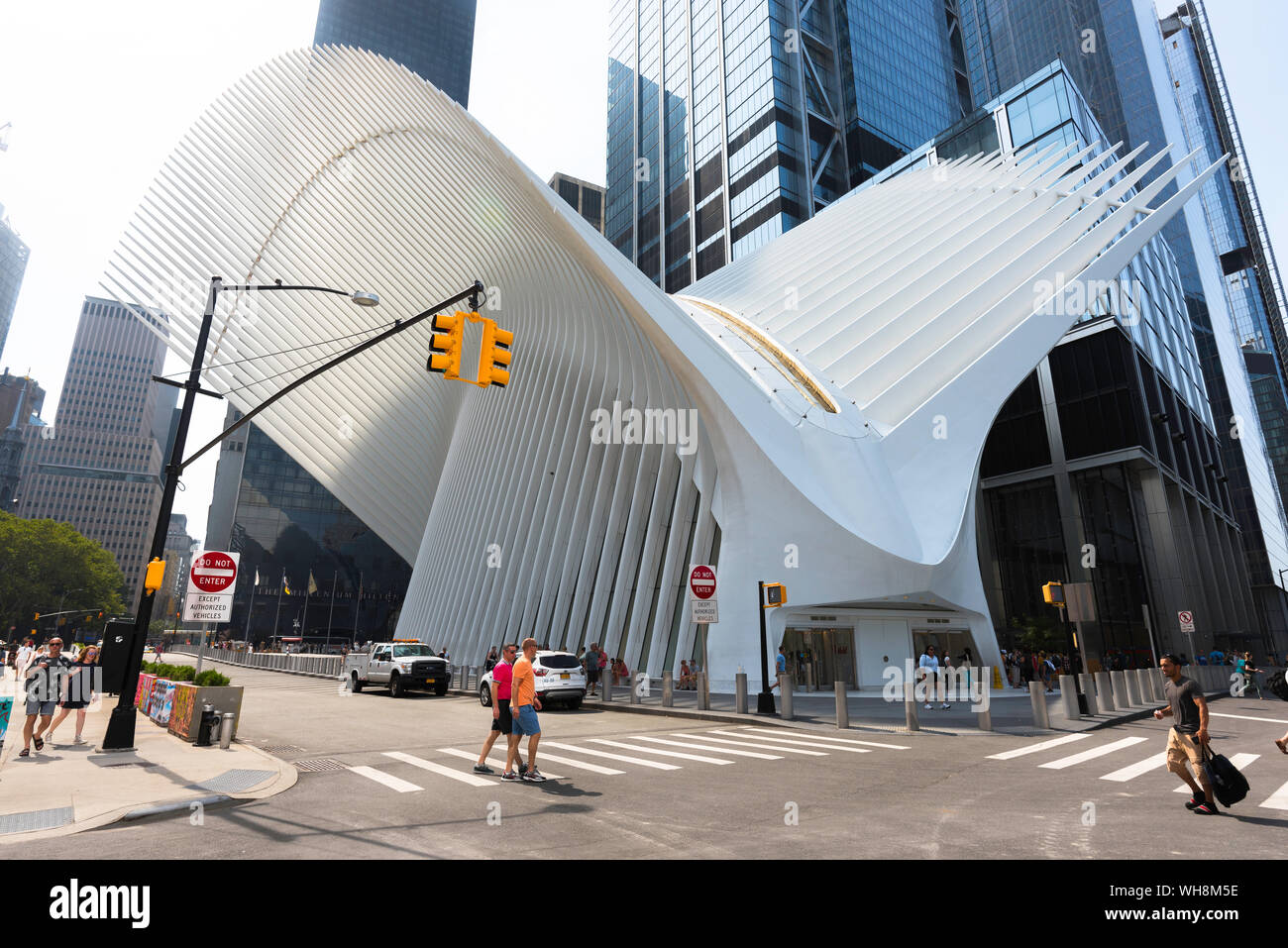 Occhio di New York, vista dell'esterno dell'occhio shopping mall e Trasporto hub di Lower Manhattan, New York City, Stati Uniti d'America Foto Stock