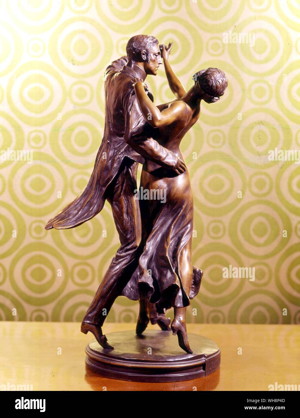 Tango bronzo da G Eberlein Foto Stock