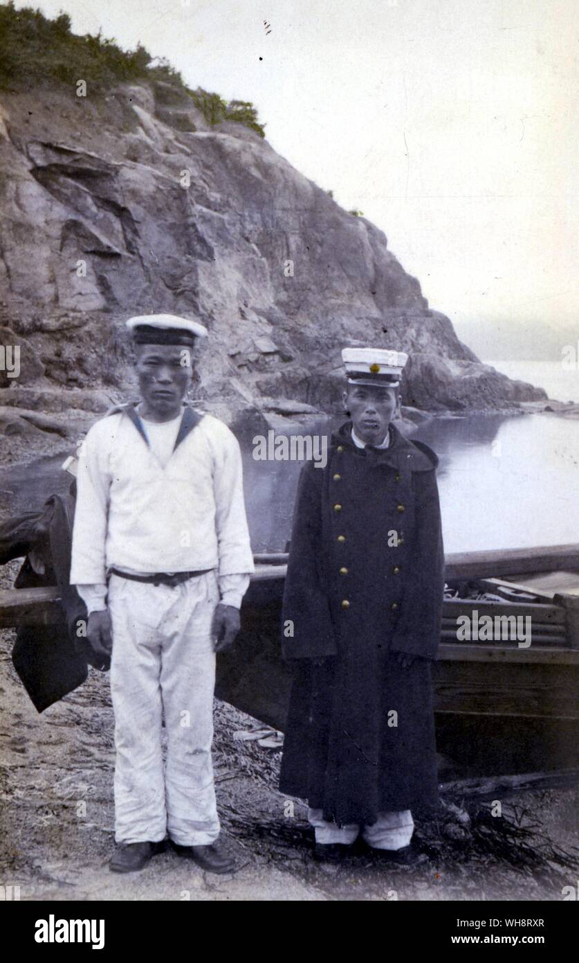 Poliziotto giapponese di nome Umahara e il suo uomo. 1904. Foto Stock