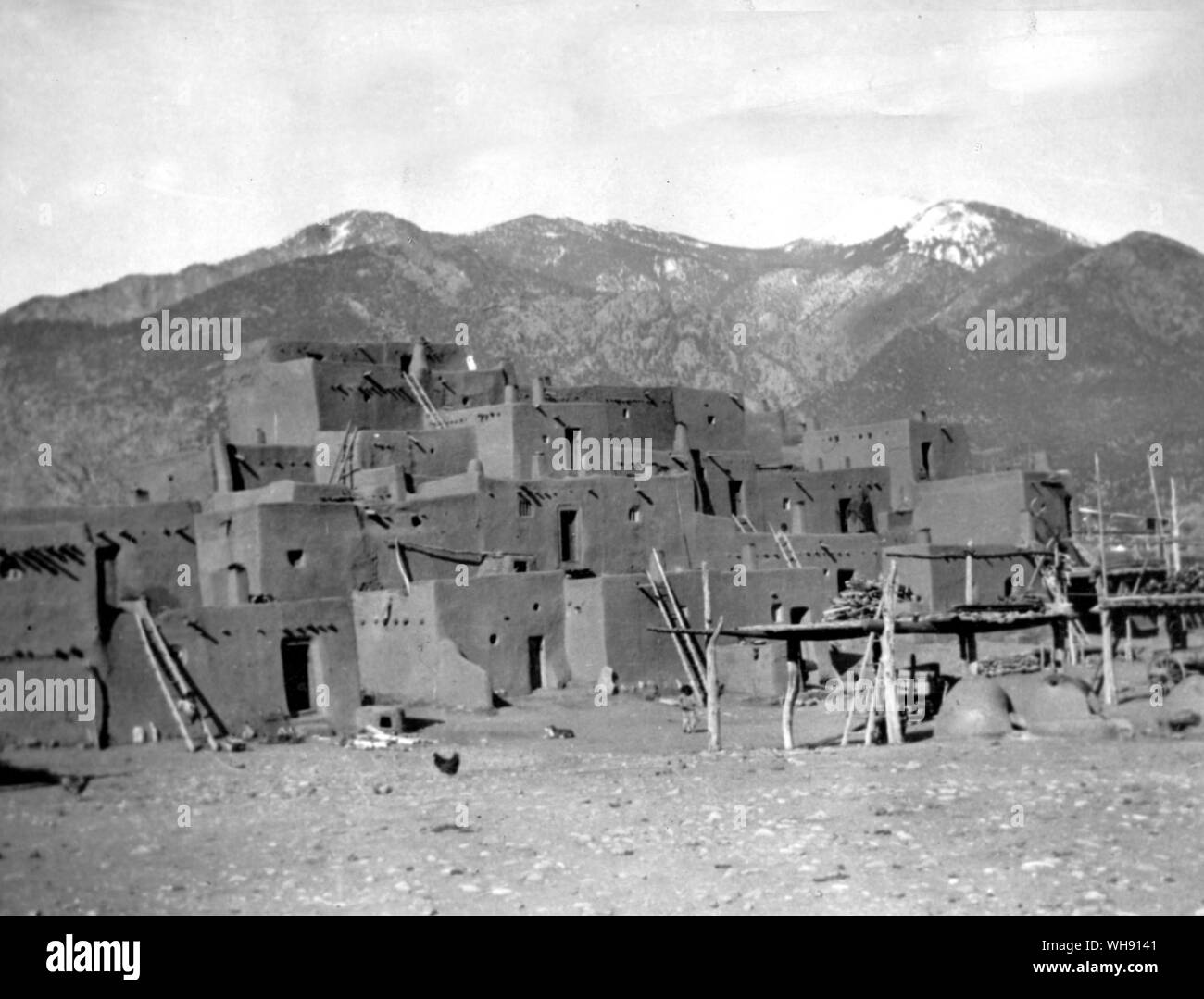 Taos Pueblo, costruito nel 1600. Foto Stock