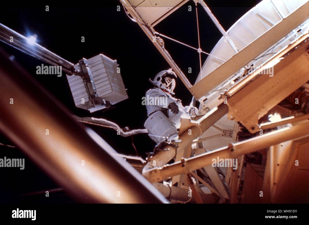Spazio - Skylab. Skylab 3. Equipaggio di eseguire attività extravehicular.. Foto Stock