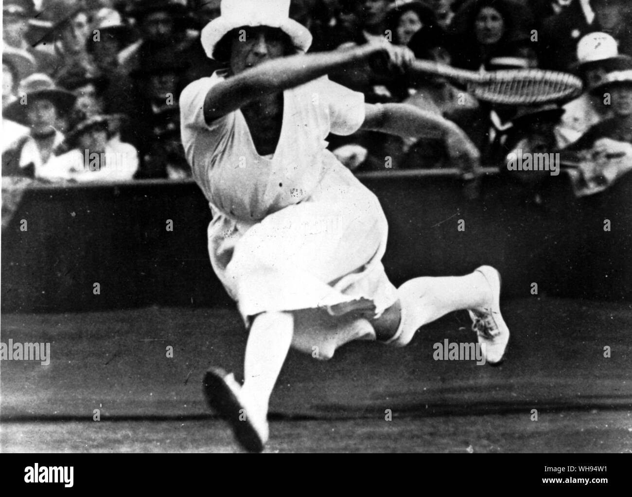 Suzanne Lenglen a Giochi Olimpici 1920 Anversa Foto Stock