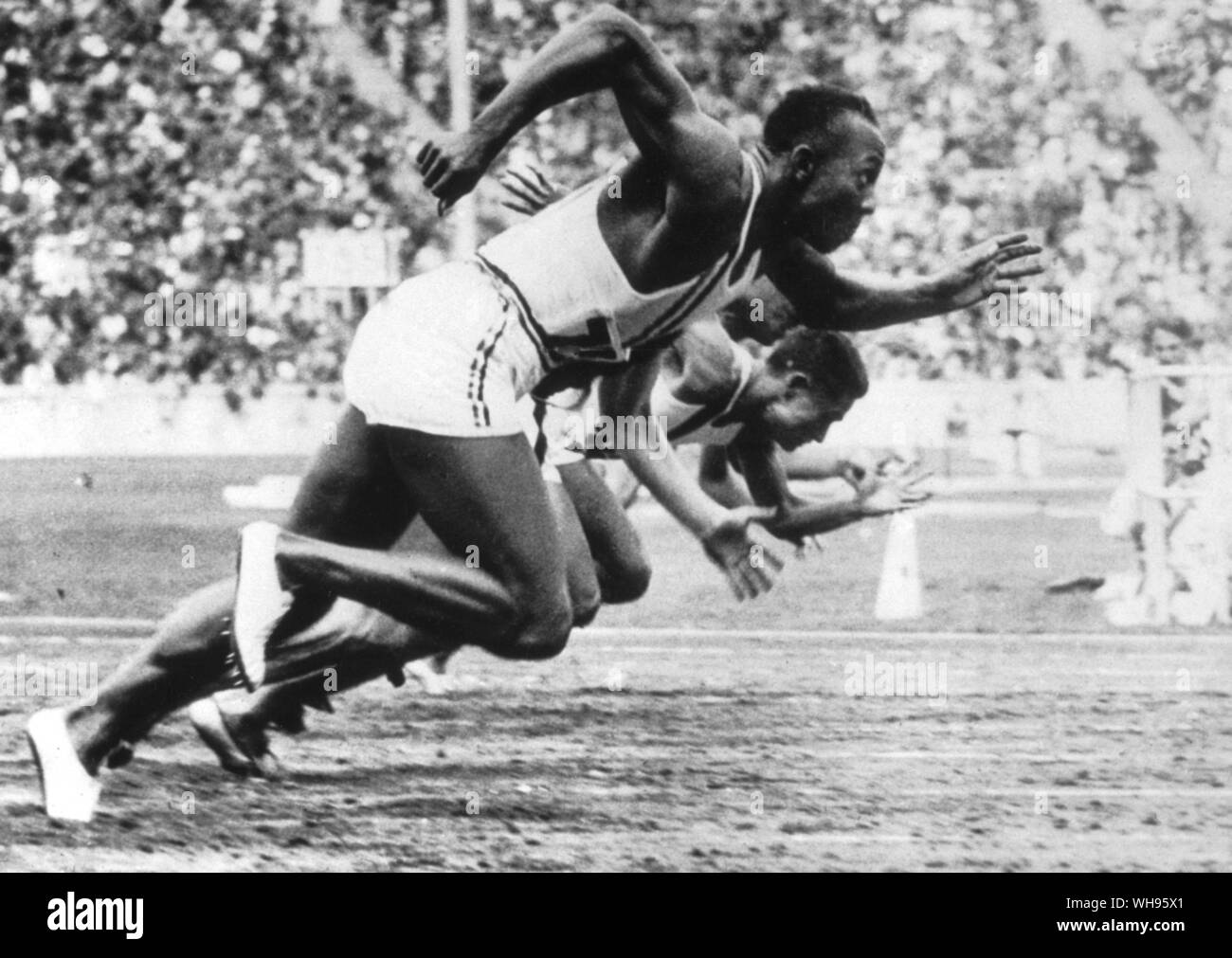 Jesse Owens Giochi Olimpici di Berlino 1936 Foto Stock