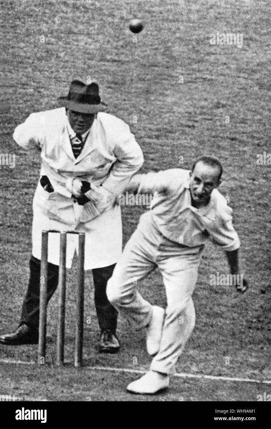 Un P Freeman nato 1889 Freeman voli googly. Foto Stock