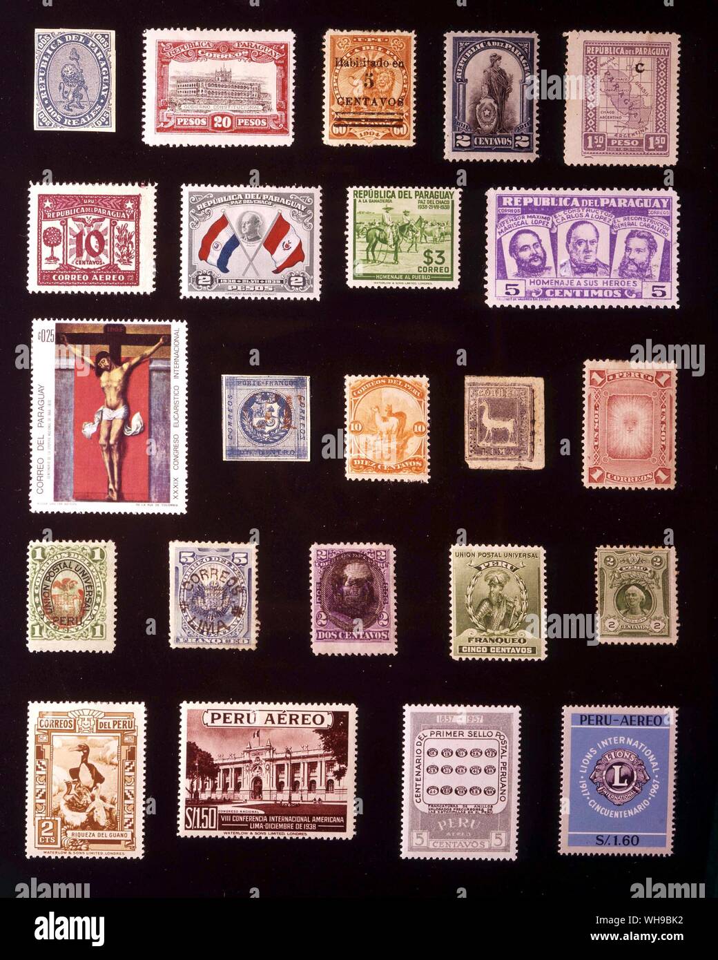 AMERICA - in Paraguay e in Perù: (da sinistra a destra) 1. Il Paraguay, 2 reales, 1870, 2. Il Paraguay, 20 pesos, 1905, 3. Il Paraguay, 5 centavos, 1908, 4. Paraguey, 2 centavos, 1911, 5. Il Paraguay, 1,50 pesos, 1927, 6. Il Paraguay, 10 centavos, 1933, 7. Il Paraguay, 2 pesos, 1939, 8. Il Paraguay, 3 pesos, 1940, 9. Il Paraguay, 5 centimos, 1954, 10. Il Paraguay, 25 centavos, 1968, 11. Il Perù, 1 dinero, 1858, 12. Il Perù, 10 centavos, 1866 13. Il Perù, 2 centavos, 1873, 14. Il Perù, 1 sol, 1874, 15. Il Perù, 1 centavo, 1882, 16. Il Perù, 5 centavos, 1884, 17. Il Perù, 2 centavos, 1894, 18. Il Perù, 5 centavos, 1897, 19. Il Perù, 2 centavos, 1909, 20. Foto Stock