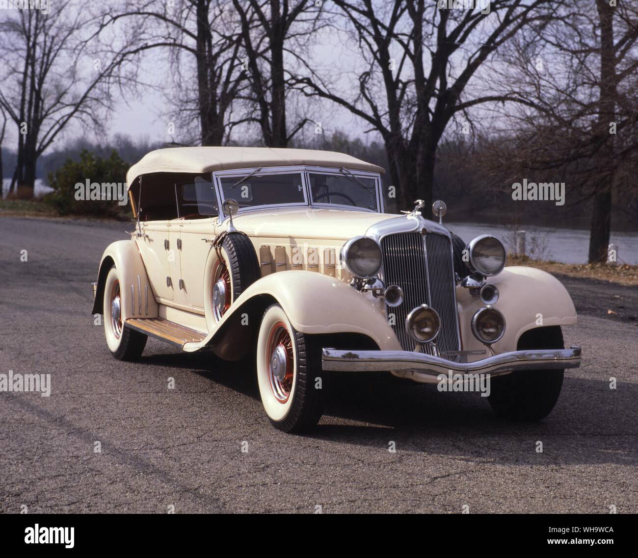 1932 Chrysler personalizzato modello imperiale GLwith Le Baron a quattro porte cabriolet carrozzerie Foto Stock