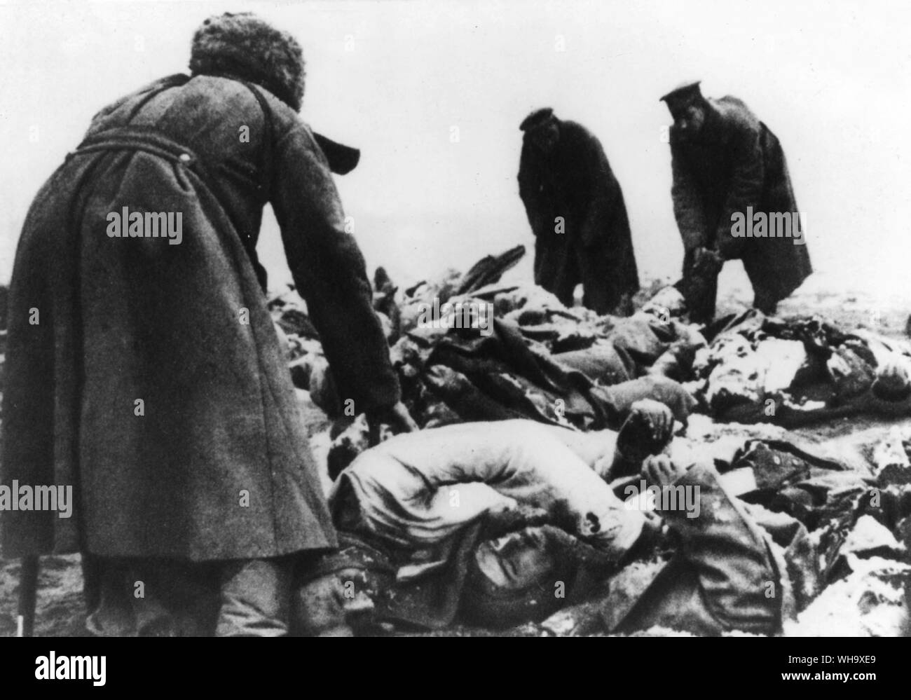 WW1: spostare le truppe corpi morti Foto Stock