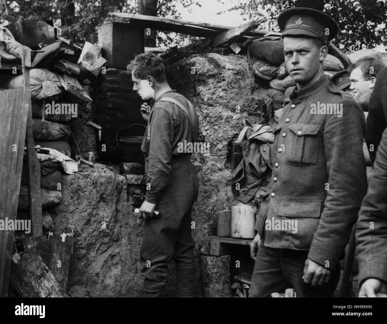 WW1: truppe canadesi in prima linea di trincee, Ploegsteert legno, ottobre 1915. Foto Stock