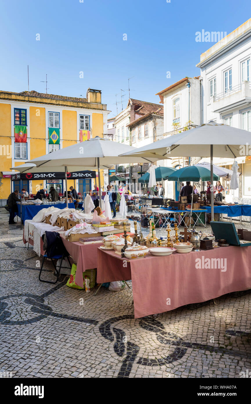 Mercato delle pulci, Aveiro, Venezia del Portogallo, Beira litorale, Portogallo, Europa Foto Stock