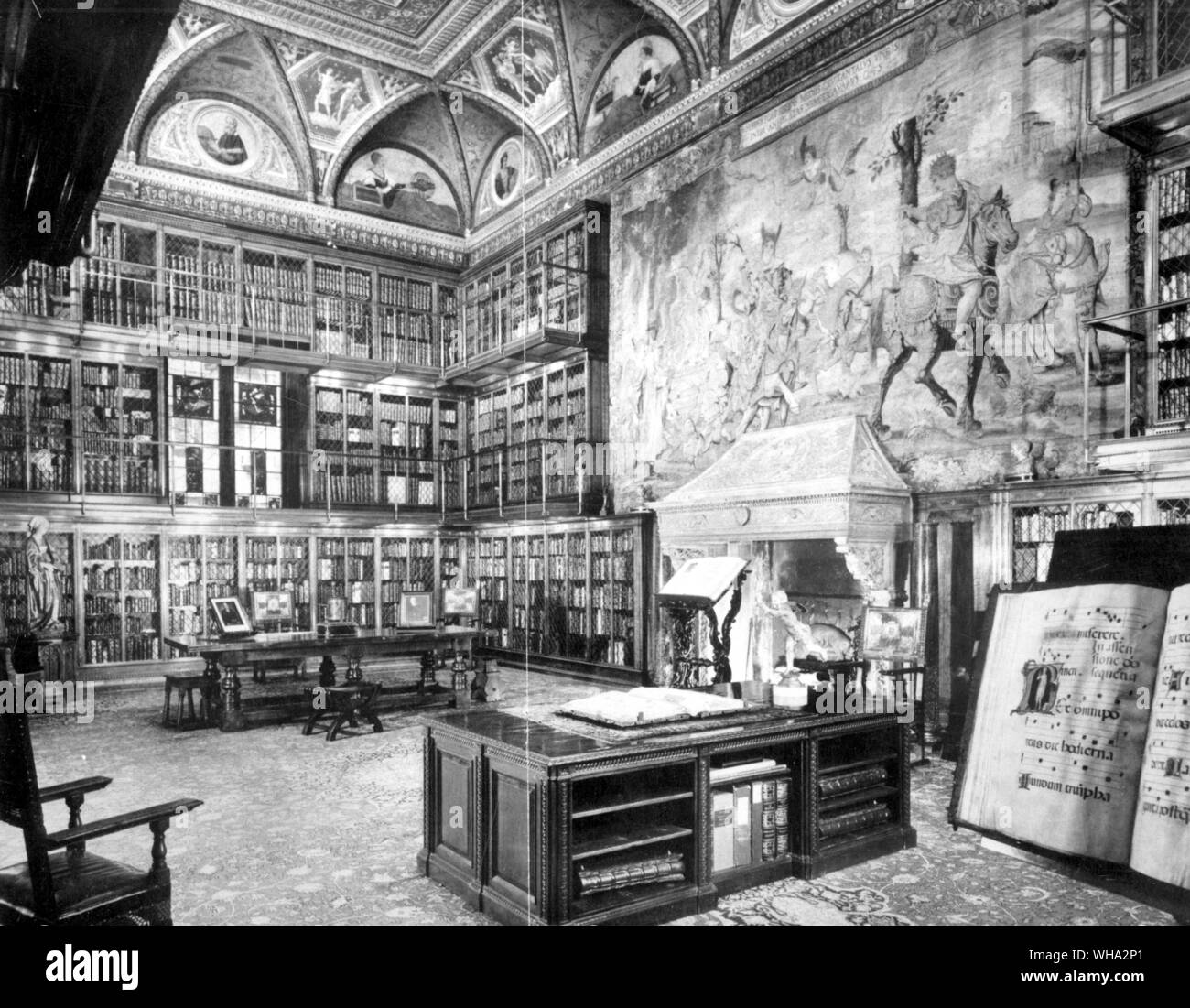 Pierpont Morgan - all'interno della libreria. Foto Stock