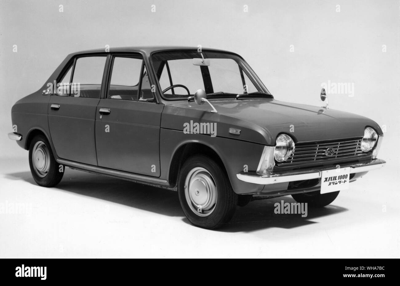 Subaru 1000 1968. 4 porta standard berlina Foto Stock