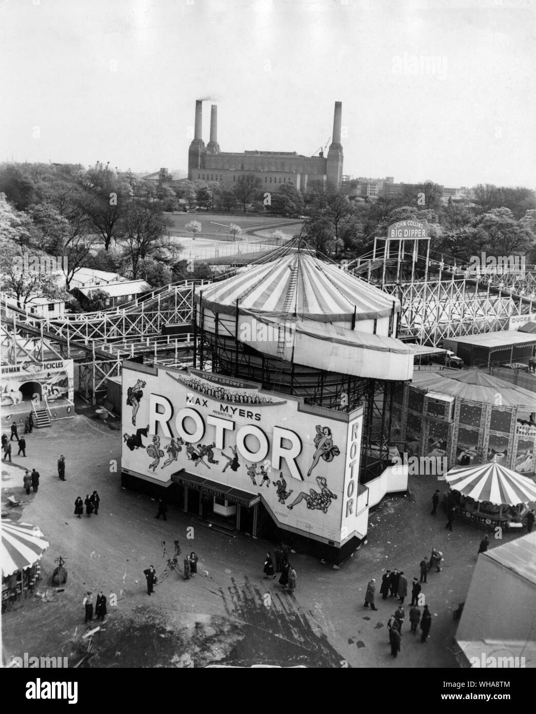 Battersea Park fiera del divertimento si apre per la prima volta. Battersea Power Station è in background. Londra Foto Stock