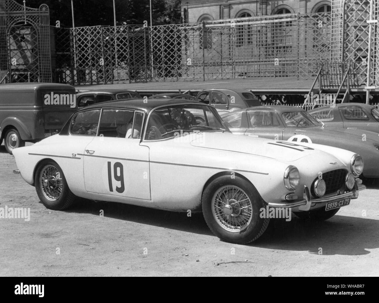 La Salmson G72 Coupe che correva a Le Mans nel 1956 completa con radio Foto Stock