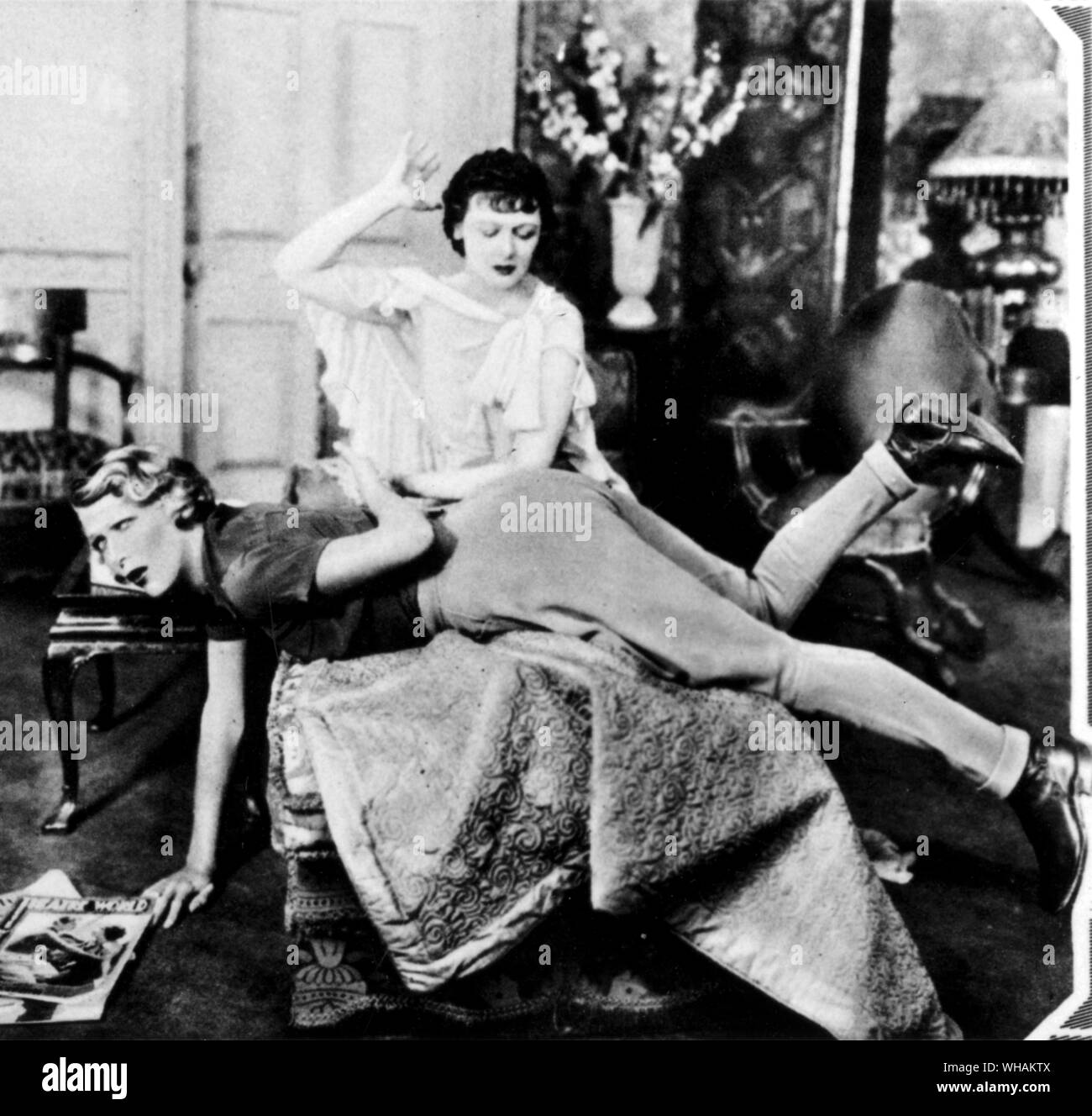 Ivor Novello Full House. La pseudo moglie non valido imposta circa il suo rivale di atletica. 11 settembre 1935 Foto Stock