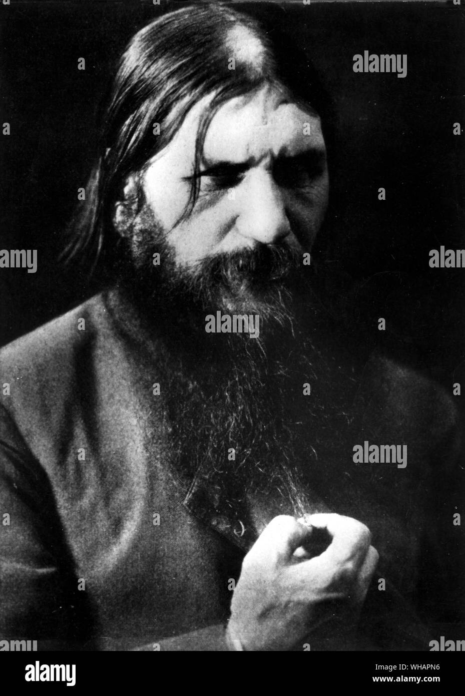 Rasputin. Grigori Efimovich. Grigori Efimovich Rasputin è stato chiamato un mistico russo tra le altre cose, era anche chiamare un santo diavolo dalla Iliodor (Sergei Trufanov) il monaco-sacerdote di Tsarytsin. Tanto che è noto circa i primi anni di vita della Rasptin può essere più leggenda di fatto, perché per i contadini Russo era un eroe, loro l'uomo. Una cosa è certa, però, egli è stato un prodotto della sua cultura siberiana.. . Foto Stock