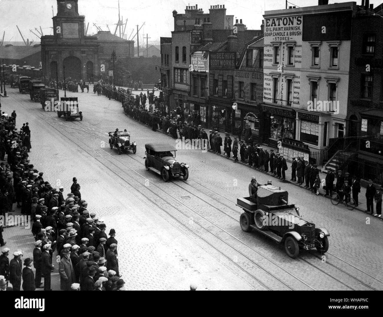Lo sciopero generale del 1926. Convoglio di cibo in East India Road. 9 Maggio 1926 Foto Stock