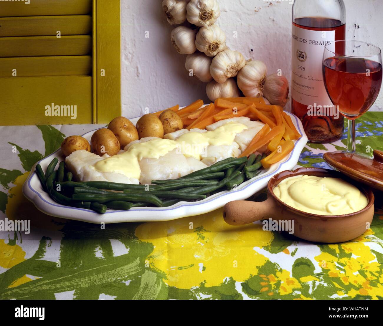 Cucina internazionale . Le Grand Aioli.. La Francia. Foto Stock