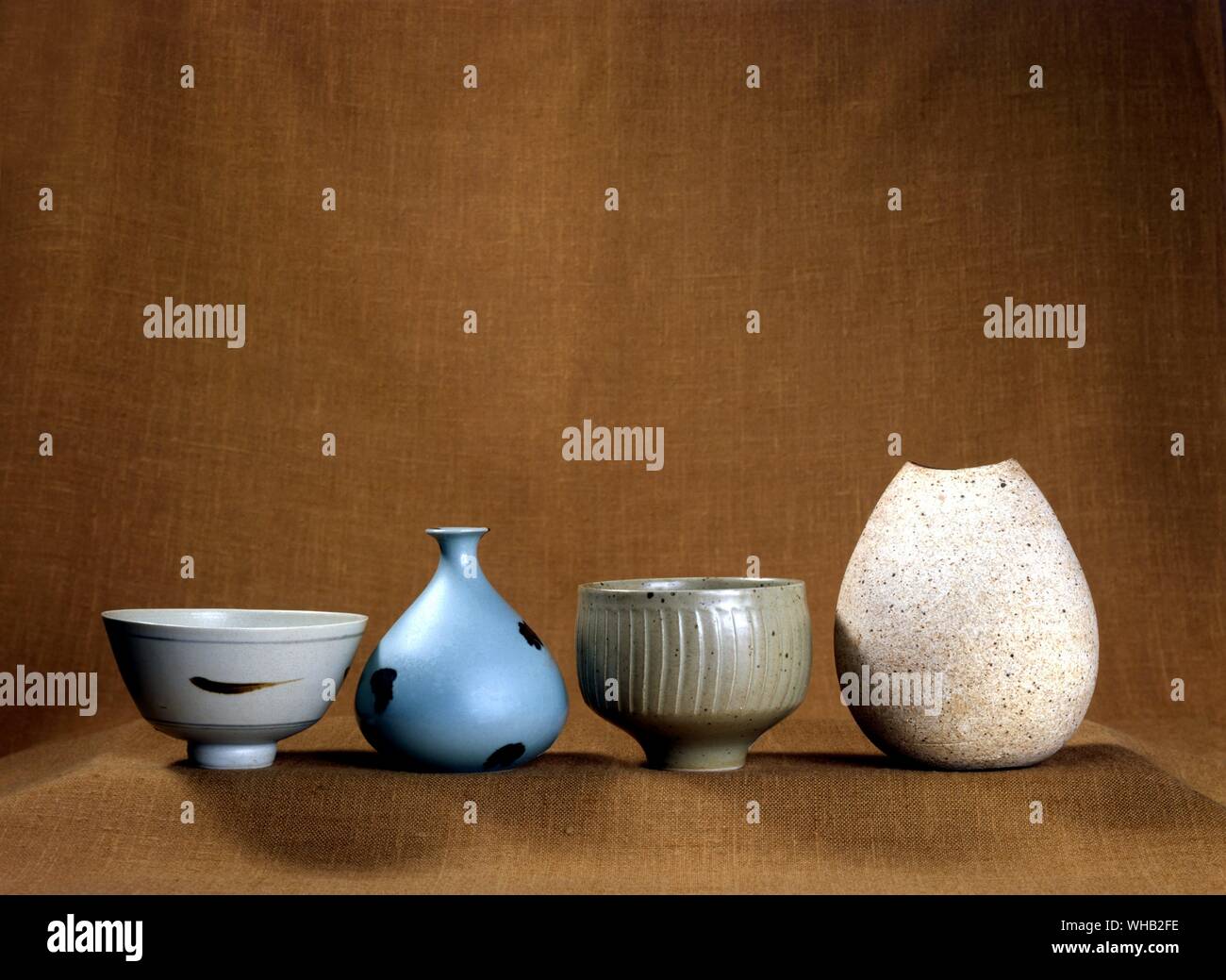 Oggetti di Antiquariato. Studio in ceramica Foto Stock