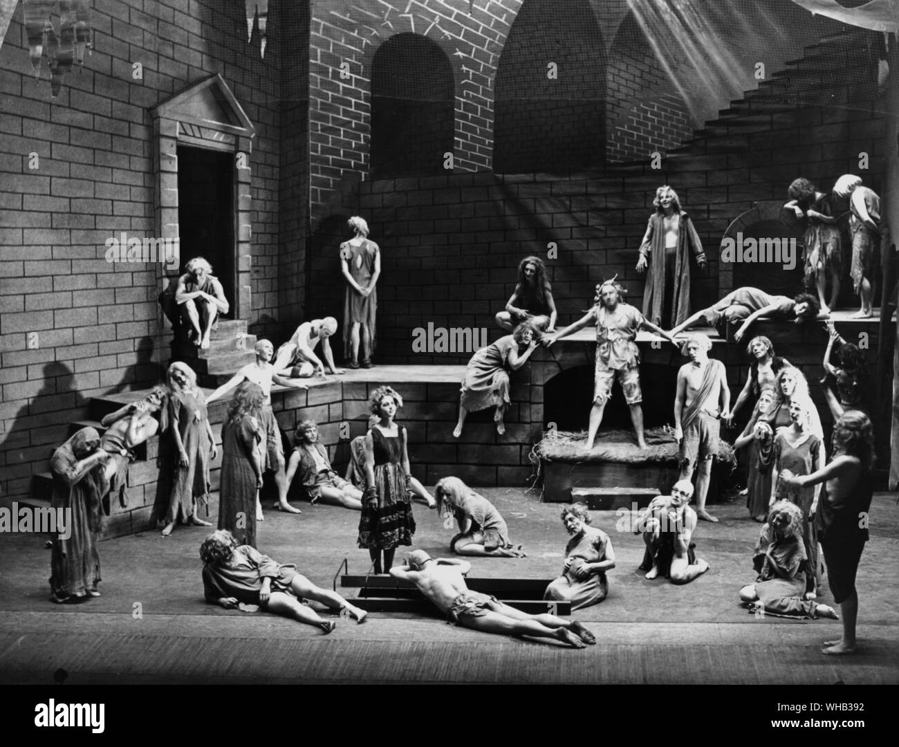 The Rake's Progress bolgia. Glyndebourne Co al Festival di Edimburgo 1953 Foto Stock