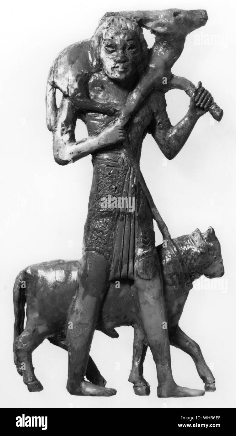 Avorio intagliato della statuetta Nubian origine i marinai fenici stile. Foto Stock