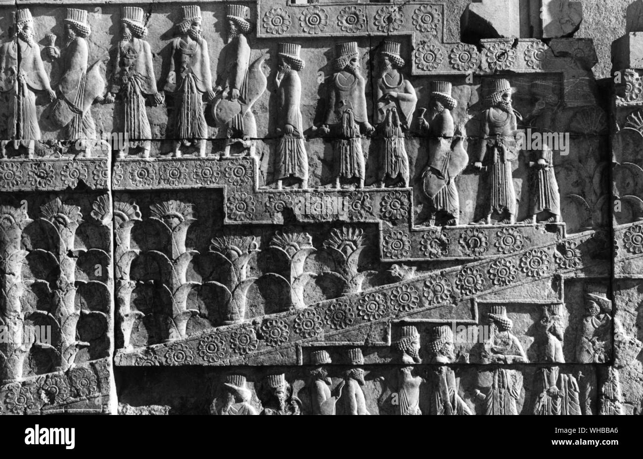 Palazzo Apadana , Persepolis : antica città di Persia , capitale dell' Impero Persiano , fondata da Dario . Vicino al moderno Shiraz , Iran . Foto Stock