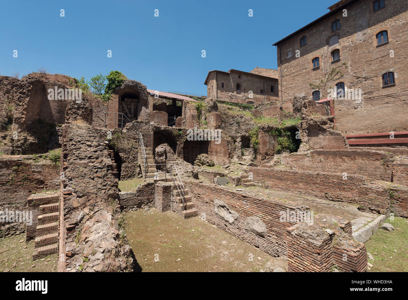 Le antiche rovine romane sulla salita del Grillo (Roma, Italia) Foto Stock