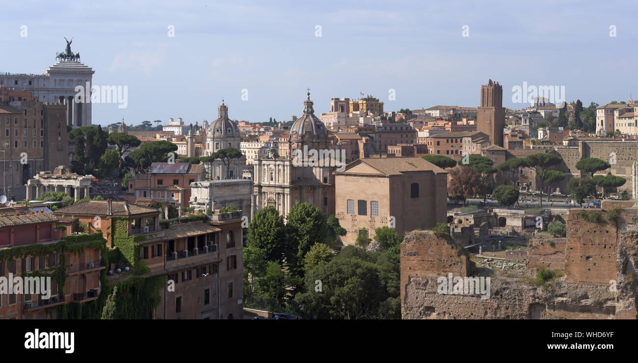 Parte centrale di Roma, Italia. Vista dal Colle Palatino Foto Stock