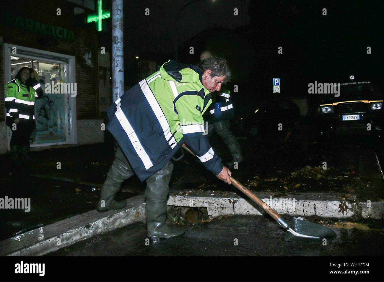 La città di Roma dopo una forte tempesta estiva- Claudio Sisto fotoreporter Foto Stock