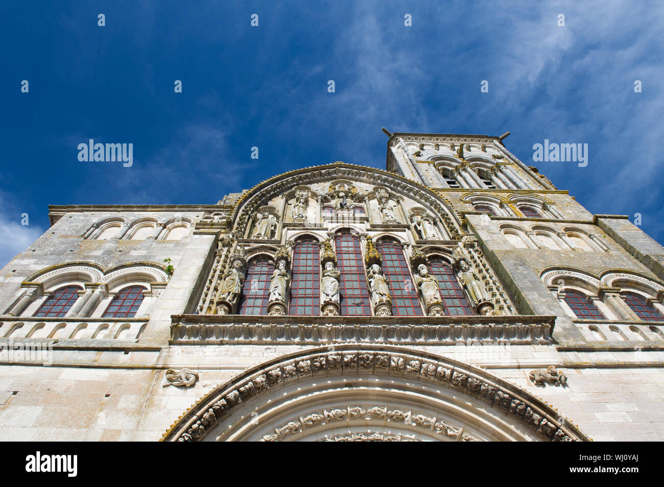 Chiesa francese Basilique de Saint Madeleine in Vezelay Foto Stock