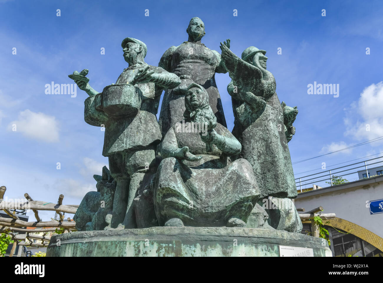 Berlino, Berlino centro, bronzo, il monumento in bronzo, bronzo figura, fusione in bronzo, fusione in bronzo, ben, monumento, Germania, del Karl Liebknecht street, Karl Foto Stock