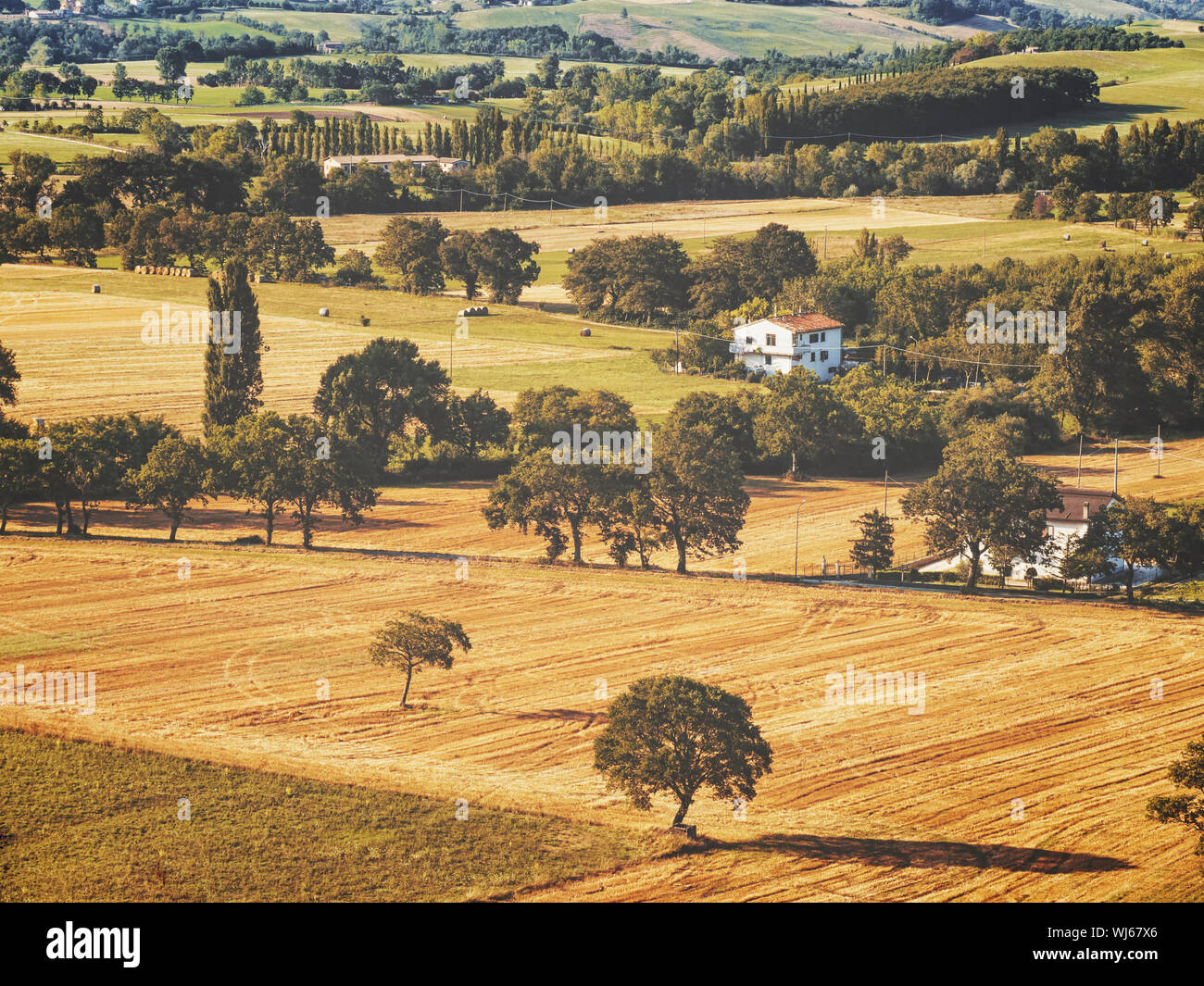 Autunno Caldo in Italia. Splendido paesaggio di campagna in Italia centrale. Umbria, Sigillo Foto Stock