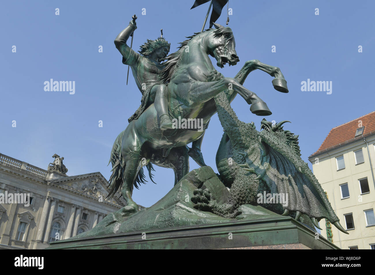 Città vecchia di Berlino, Berlino centro, bronzo, il monumento in bronzo, fusione in bronzo, fusione in bronzo, monumento, Germania, dragon, dragon, Drachentoeter, Drachentöt Foto Stock