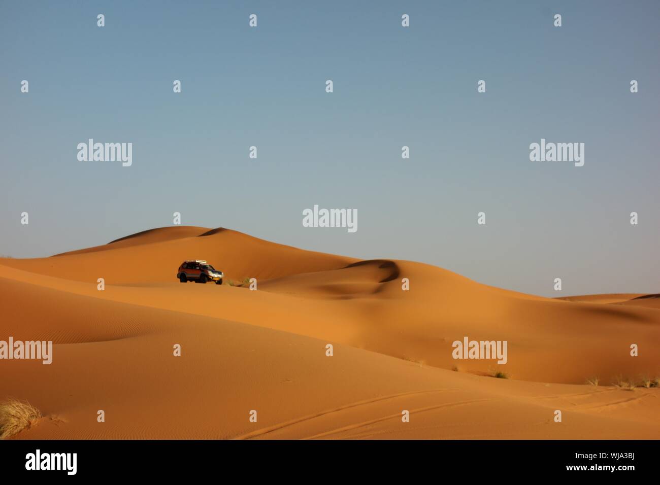 Sahara dune di sabbia di Erg Chebbi Marocco Foto Stock