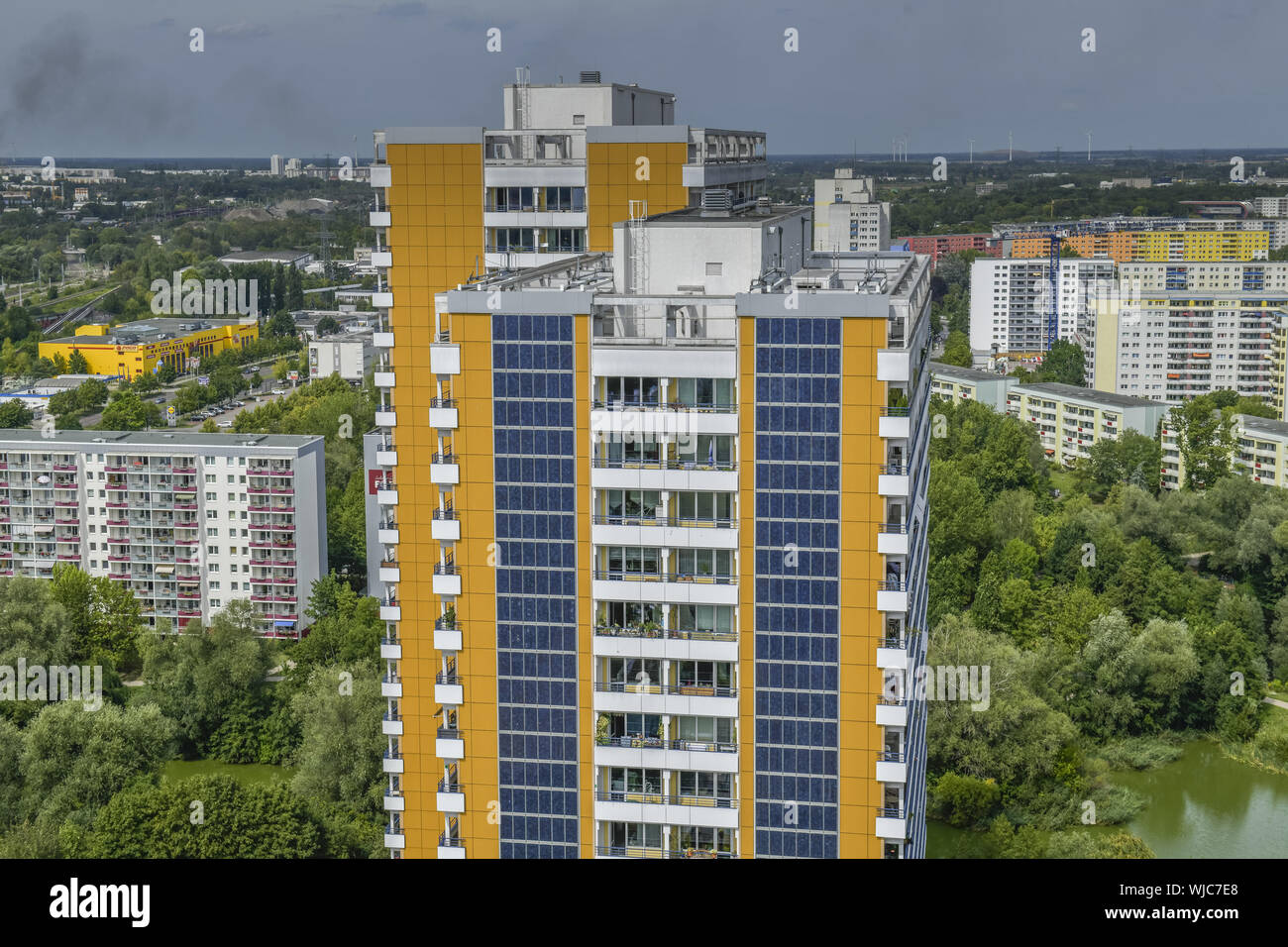 Architettura, Berlino, calcestruzzo, Degewo, Germania, energia, Fotovoltaik, Building, edificio, casa, Helene Weigel posto, alto, real estate, Marzahn, Foto Stock
