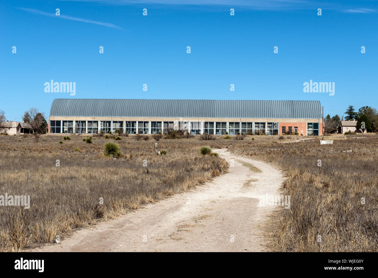 Sede del Chinati Foundation o la Fundacion Chinati, un museo di arte contemporanea di Marfa, sorprendentemente una città sofisticata nel Texas high desert che ha coltivato una reputazione come un centro d'arte Foto Stock