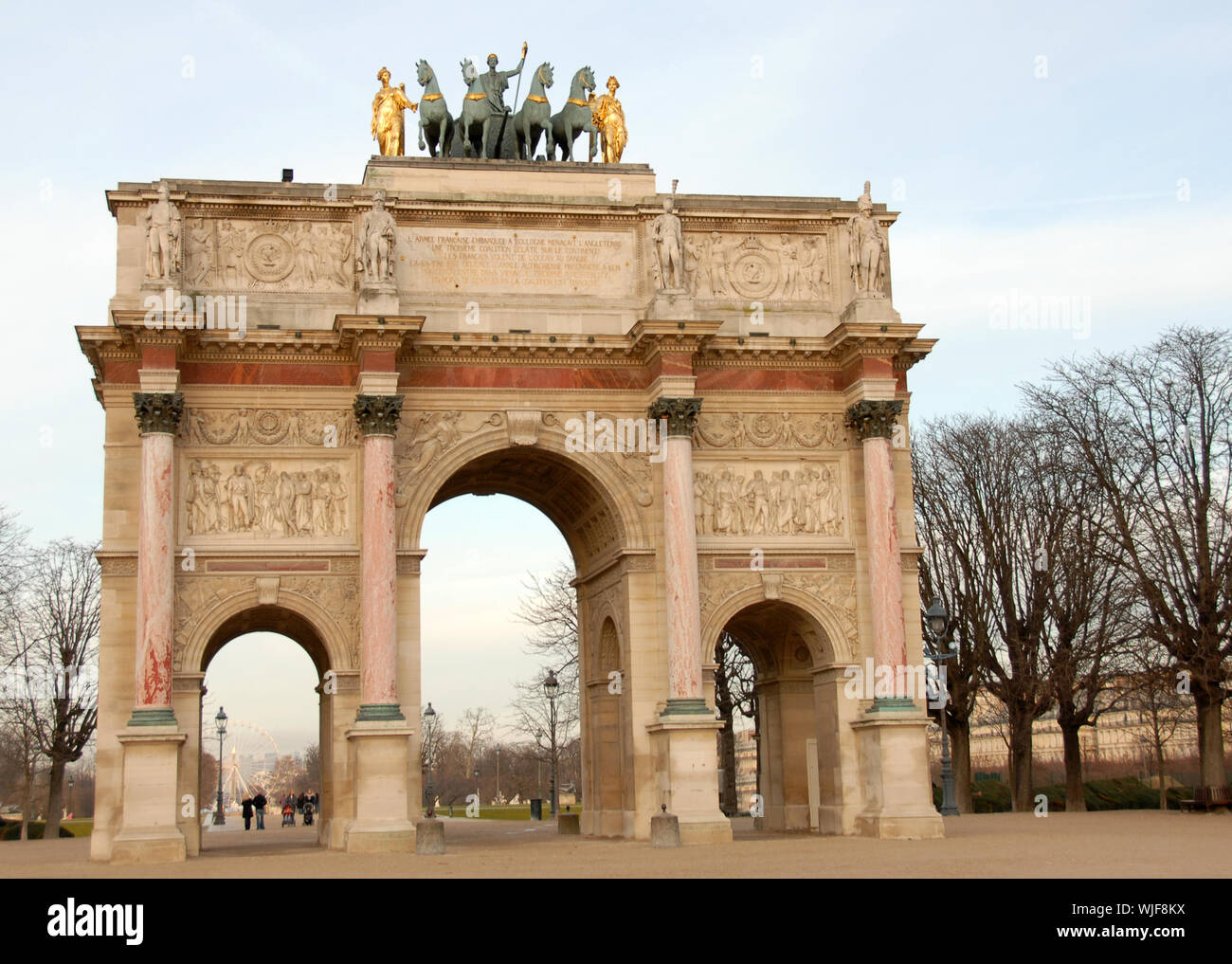 Arc de triomphe du Caroussel, Parigi, vicino al museo del Louvre Foto Stock