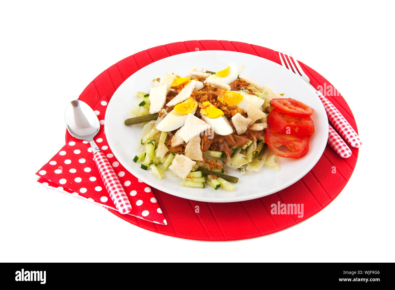 Indonesiano cibo vegetariano gado gado con uovo Foto Stock