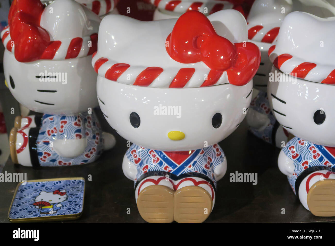 Hello Kitty Omatsuri Cookie Jar Display, NYC, STATI UNITI D'AMERICA Foto Stock