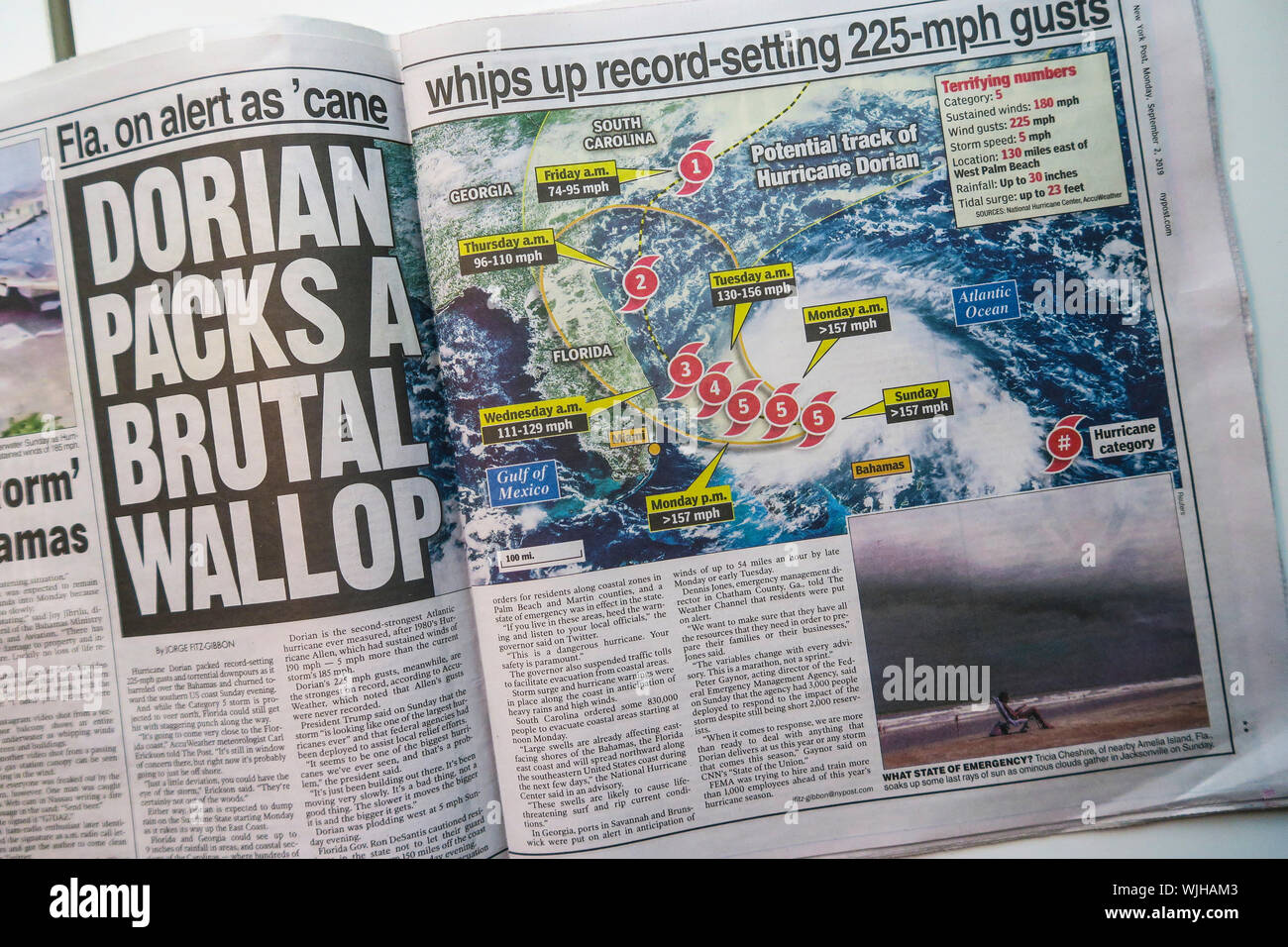 New York Post giornale la copertura di uragano Dorian, Settembre 2019 Foto Stock