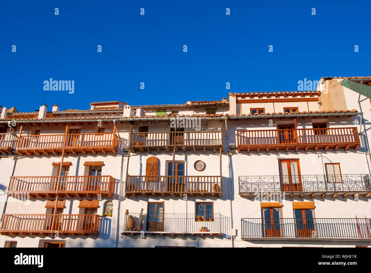 Morella in Maestrazgo castellon village facciate in Spagna Foto Stock