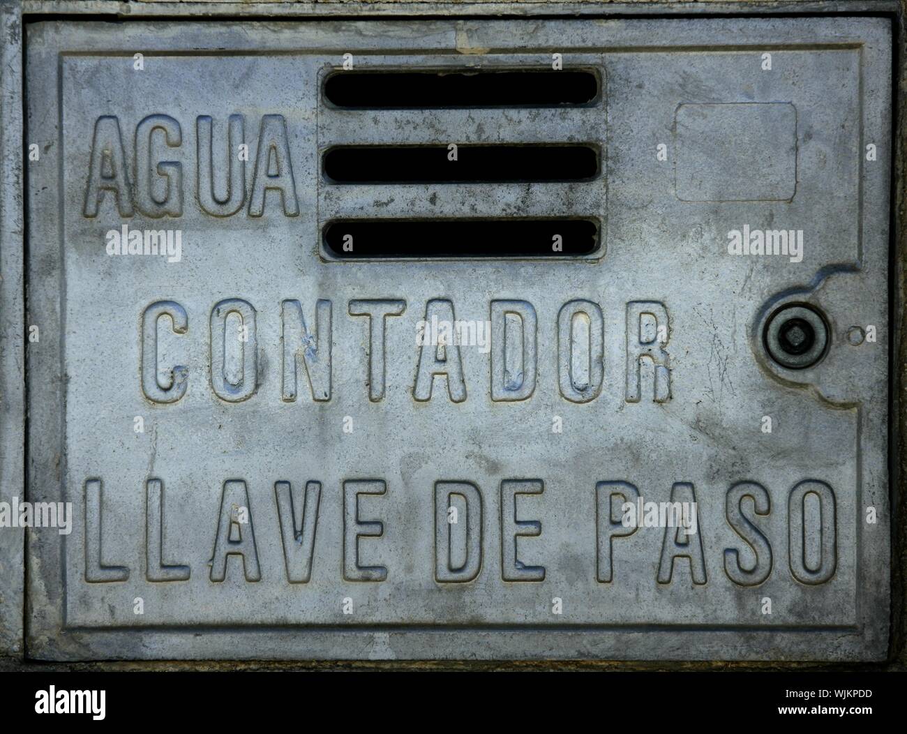 Misuratore di acqua cap in Spagna, acciaio zincatura Foto Stock