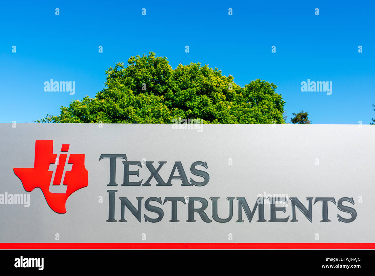 Texas Instruments segno a semiconduttori ufficio della società nella Silicon Valley, high-tech mozzo del San Francisco Bay Area Foto Stock