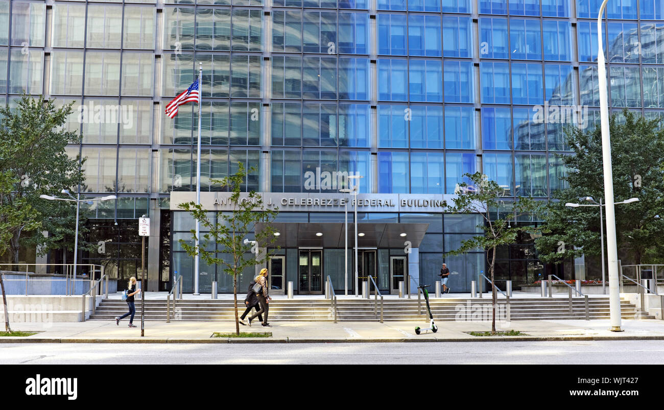 La Anthony J. Celebrezze Edificio Federale sulla East 9th Street nel centro di Cleveland, Ohio, Stati Uniti d'America Foto Stock
