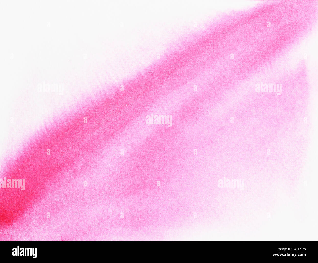 Le linee colorate e pattern diagonali , rosso e rosa le macchie di colore del flusso sulla superficie bianca , illustrazione astratta e sfondo luminoso da acquerello Foto Stock