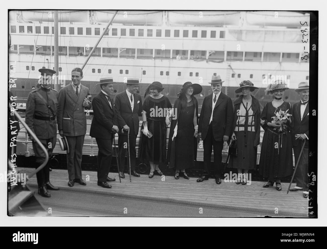 Hughes partito per il Brasile Foto Stock