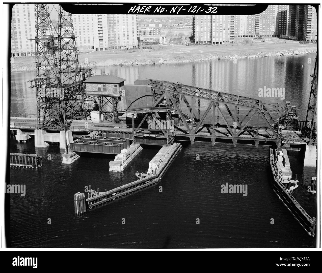 Hutchinson River Bridge mobile span. Bronx, Bronx Co., NY. Sec. 4207, MP 15.73. - Nord-est del corridoio ferroviario, Amtrak itinerario tra Jersey-New New York e nuovo Stato York-Connecticut linee, New York New York County, NY Foto Stock