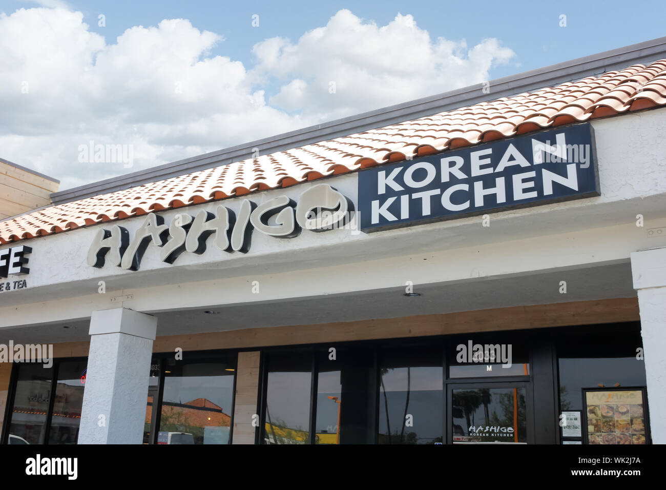 Un negozio di fronte segno per il ristorante noto come Hashigo cucina coreana Foto Stock